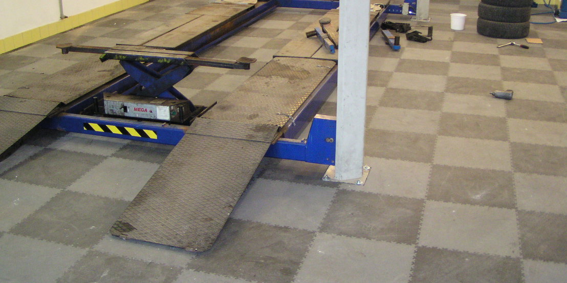 Kolik toho ještě vydrží naše odolná podlaha?